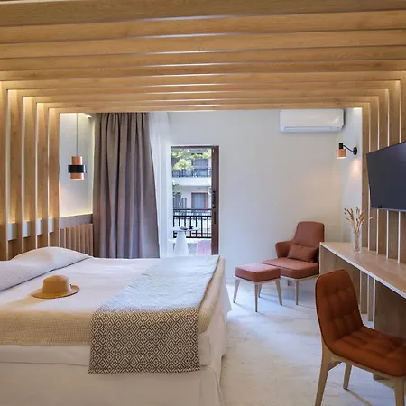 Bourtzi 4* Скиатос