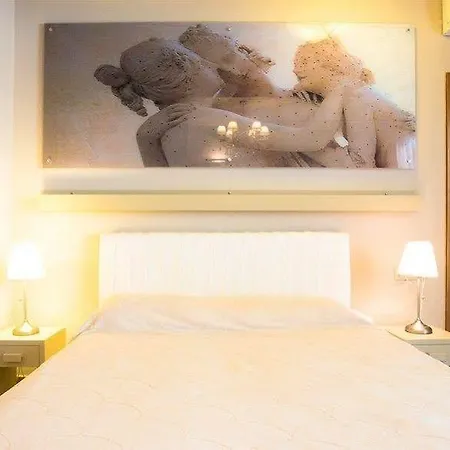 Отель Bourtzi Скиатос