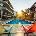 Hotel Bourtzi 4*