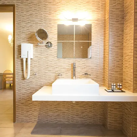 Hotel Bourtzi Skiathos-stad