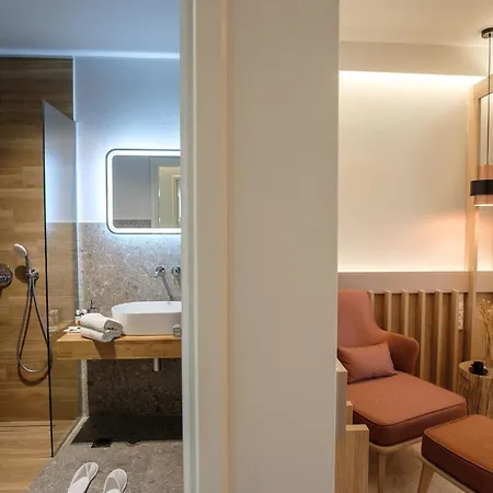 Hotel Bourtzi 4*