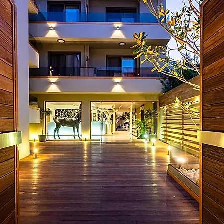 Bourtzi مدينة سكياثوس