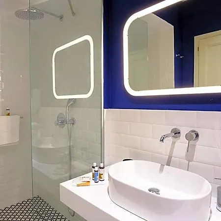 Bourtzi مدينة سكياثوس