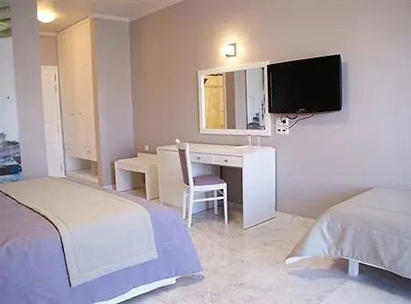 Bourtzi Hotel