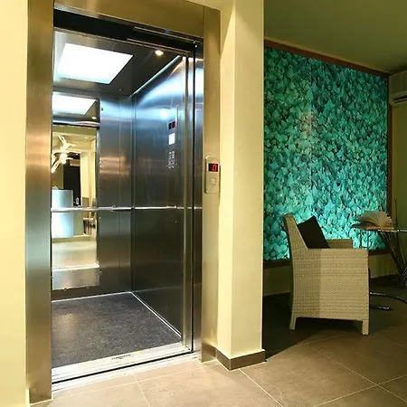 Hotel Bourtzi 4*