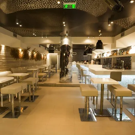 Bourtzi Skiathos-stad